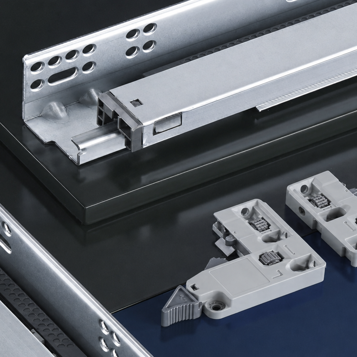 THJM concealed slide system